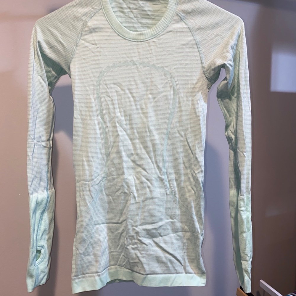 Lululemon long sleeve